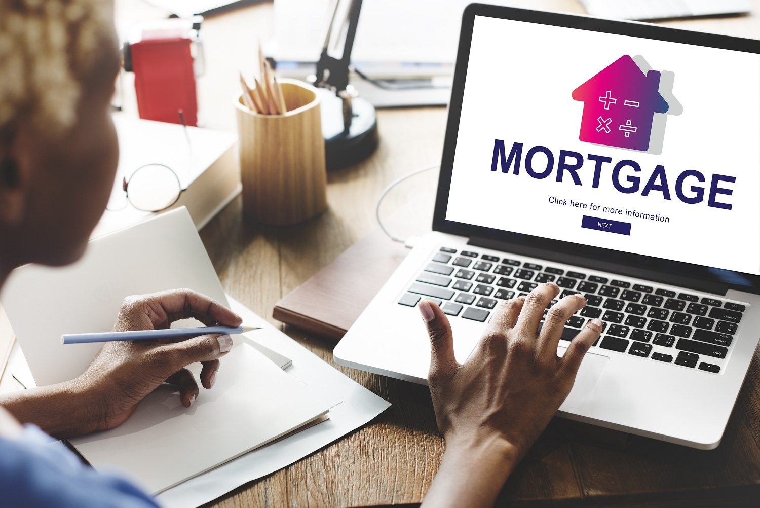What is a Mortgage Broker?