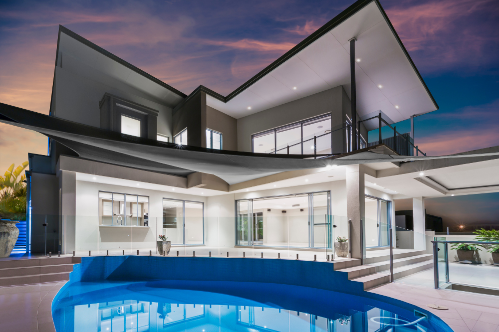 Navigating the Luxury Home Market in Hillsborough Pinellas and Pasco Counties